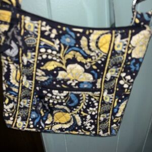 Vera Bradley Ellie blue elephant paisley Floral Patterned Women's crossbody.